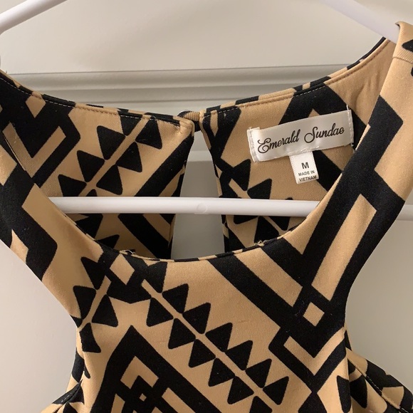 Patterned, black a tan dress - Picture 2 of 4